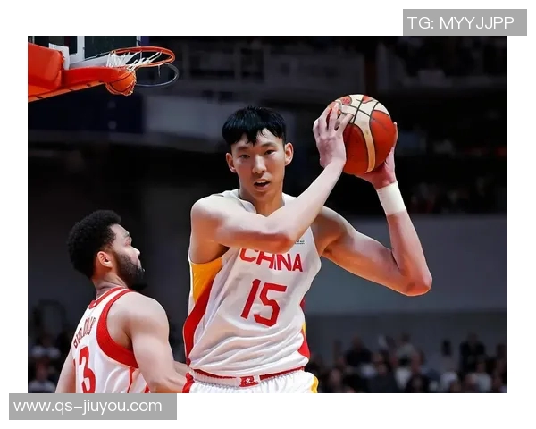 中国男篮世预赛集训名单公布周琦赵睿领衔胡明轩曾凡博入选 中国男篮世预赛集训名单公布周琦赵睿领衔胡明轩曾凡博入选