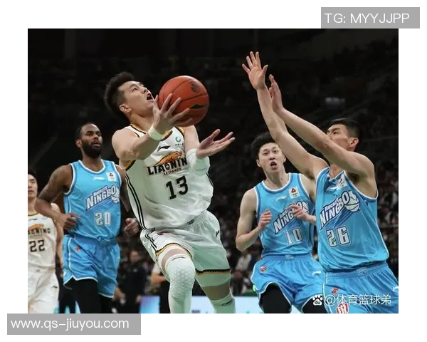 小卡复出表现惊艳场均27分却遭遇四连败球队困境亟待解决 小卡复出表现惊艳场均27分却遭遇四连败球队困境亟待解决