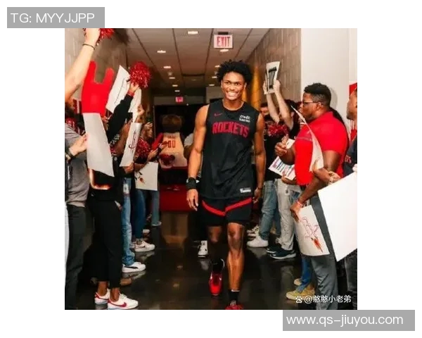 火箭进攻篮板占优却二次得分乏力马刺反击高效展现实力