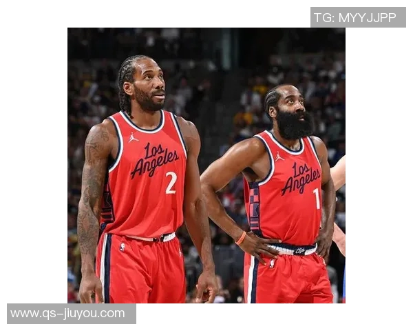 比尔谈快船首轮出局感受以掘金为榜样激励球队重整旗鼓