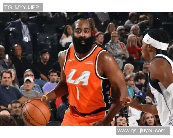 弗拉格砍下35分创个人新高哈登防守下表现出色限制登哥发挥