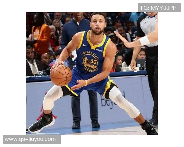 库里热身穿科比6代美国队PE国旗元素融合展现篮球精神与文化传承